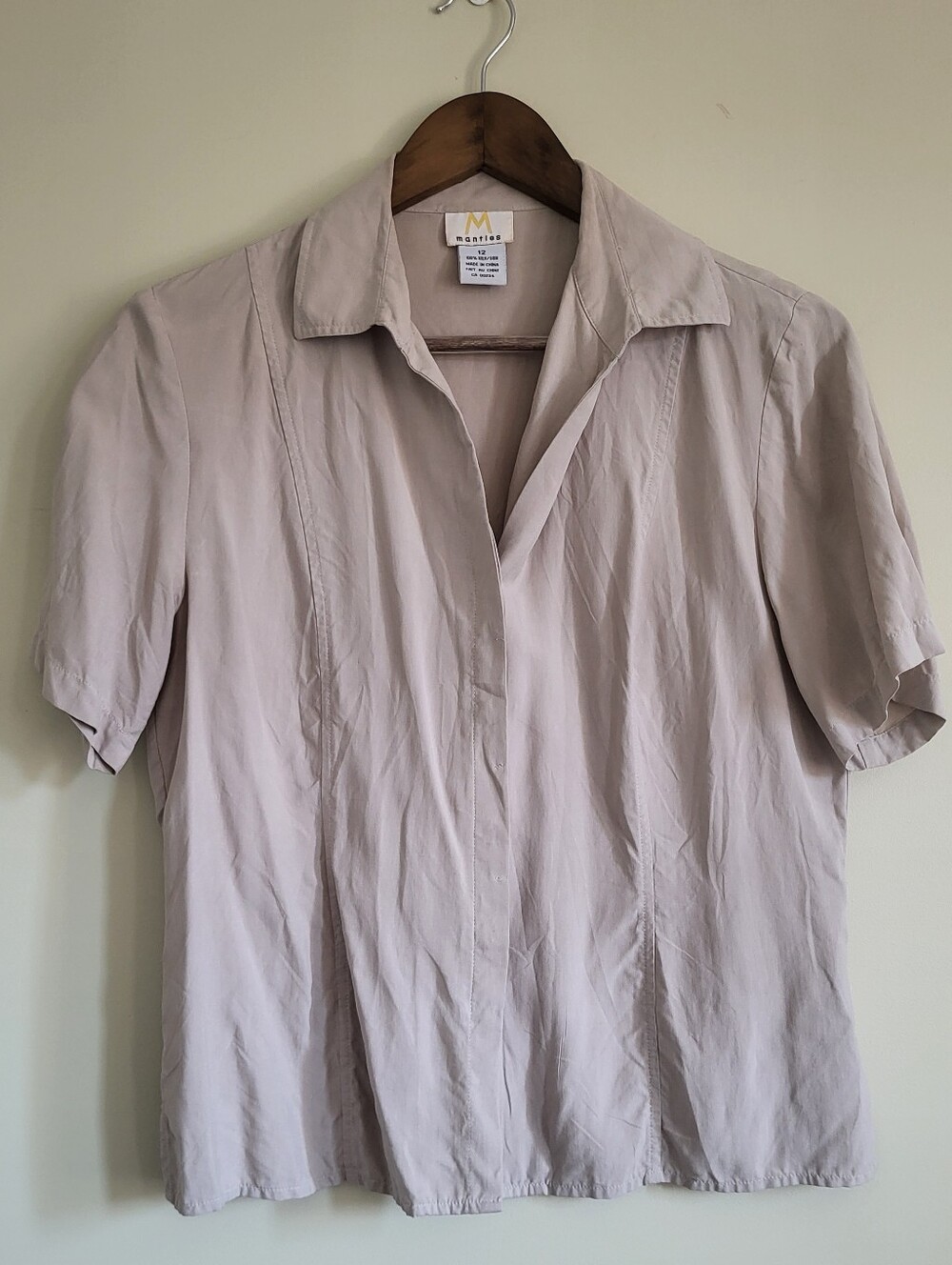 Vintage 100% Silk Short Sleeve Button-Down Shirt in Khaki Beige